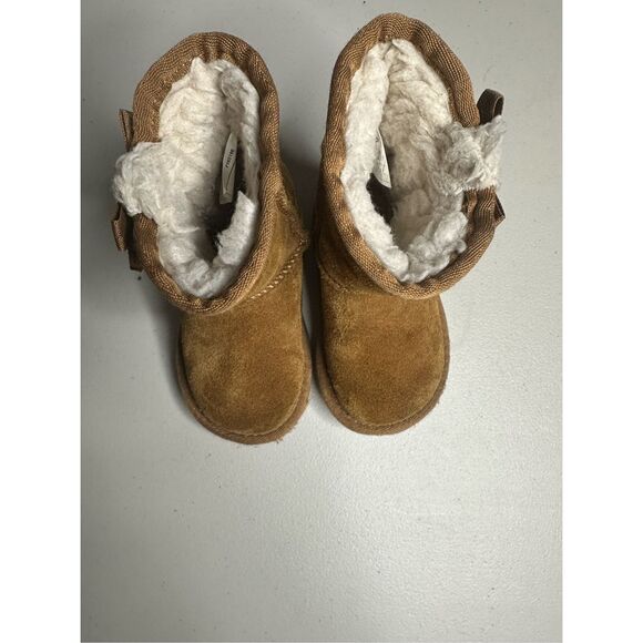 Koolaburra by UGG Girls' Child Victoria Short Fashion Boot Chestnut Brown Size 5 - Picture 7 of 9